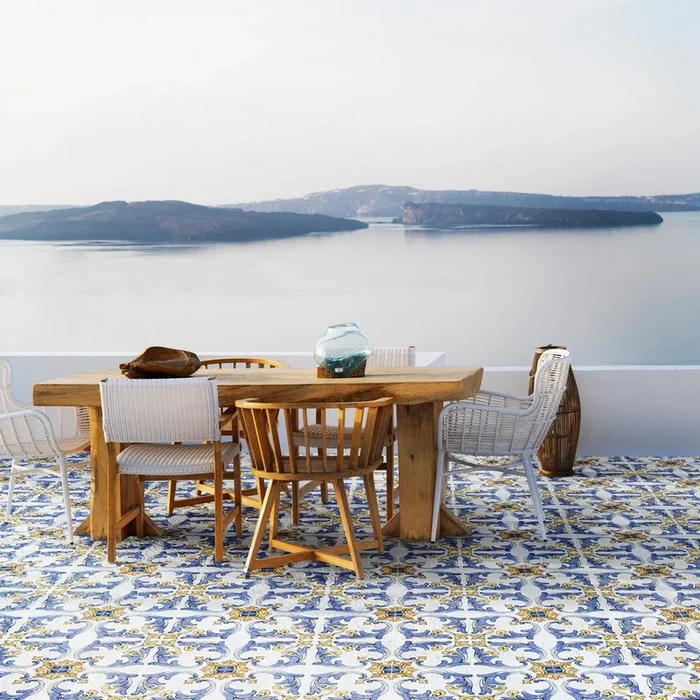 Maioliche del Golfo Ischia – Gres Porcellanato Decorativo 34×34 Stile Maioliche Vietresi