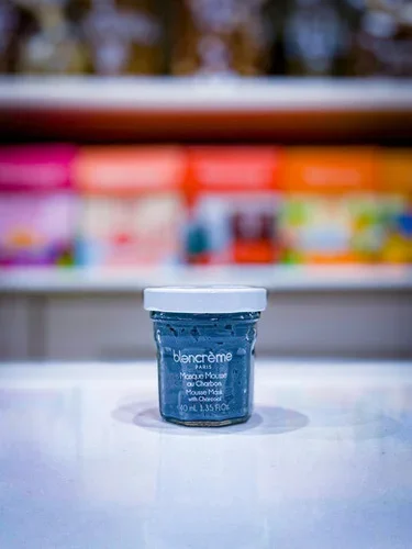 Maschera viso carbone