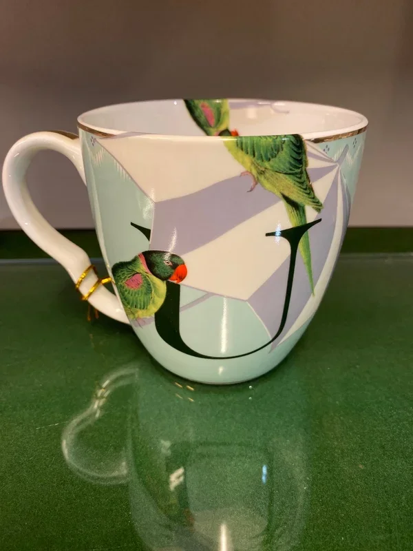 Mug Yvonne Ellen U
