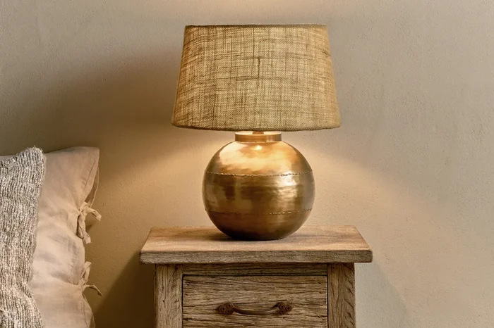 Rasan Table Lamp – Antique Brass