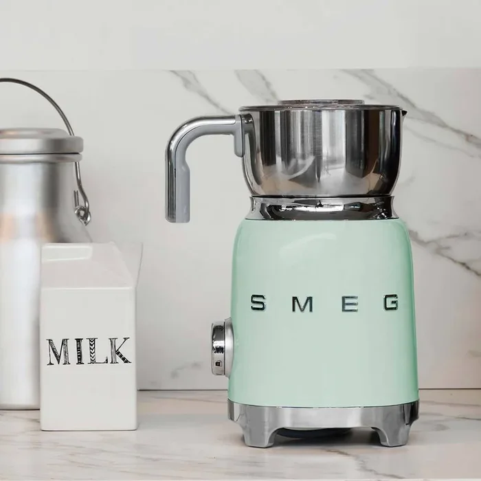 Smeg Montalatte MFF1PGEU