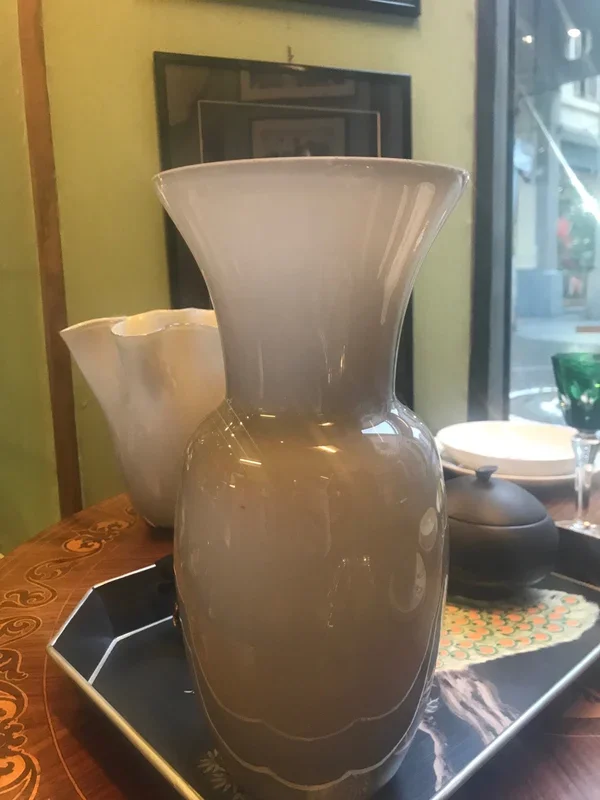 Vaso Murano h cm31 color talpa