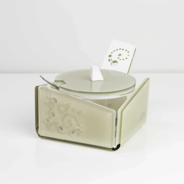 Zuccheriera da tavola con struttura in plexiglass dal design moderno ed elegante Alhena